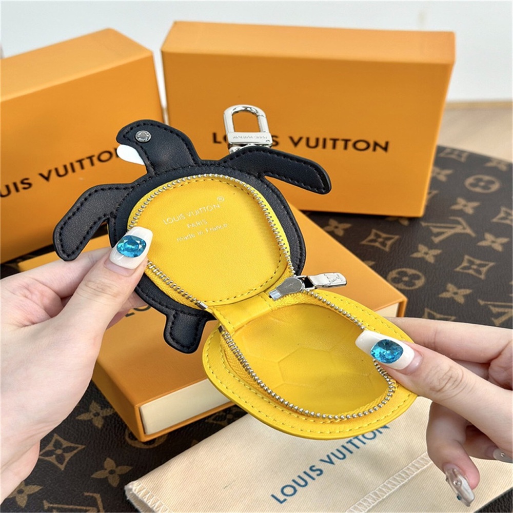 LV Turtle coin wallet - Picture 5 of 6